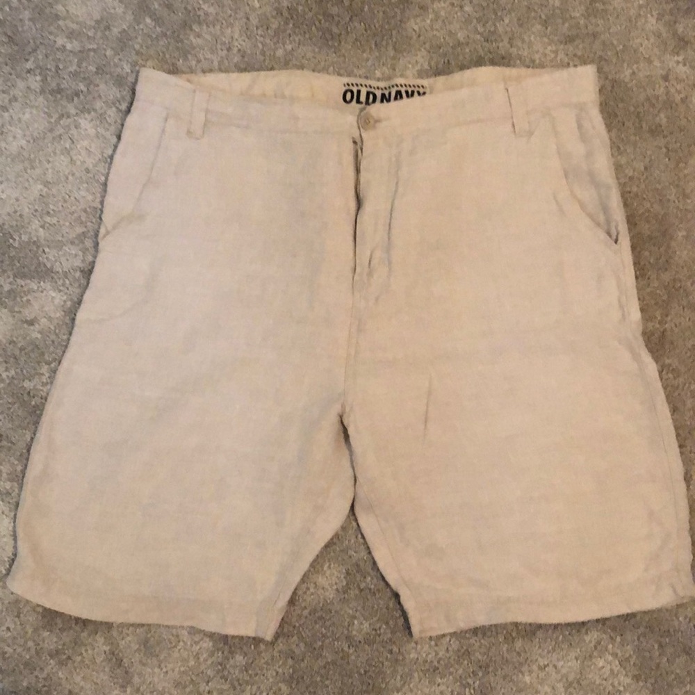 Linen khaki shorts